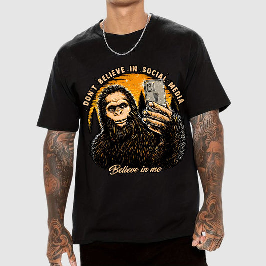 Don't Believe In Social Media Believe In Me Geek T-Shirt