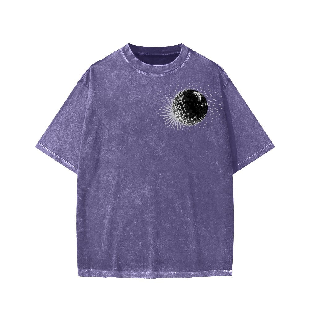 Sasquatch & Alien: Best Photobomb Ever! Washed T-shirt
