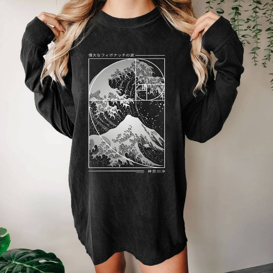 The Great Wave Of Fibonacci Spiral Geek Washed Long Sleeve Tee