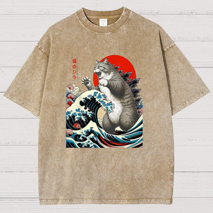 Catzilla Cat Japanese Art Vintage Distressed T-shirt