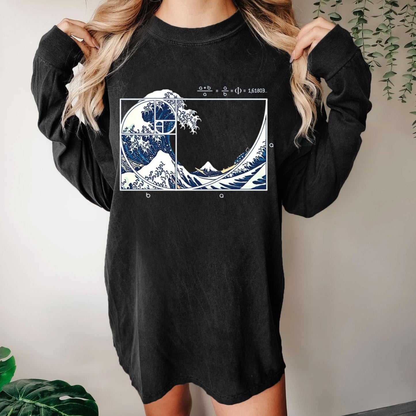 The Great Fibonacci Wave Science Geek Washed Long Sleeve Tee