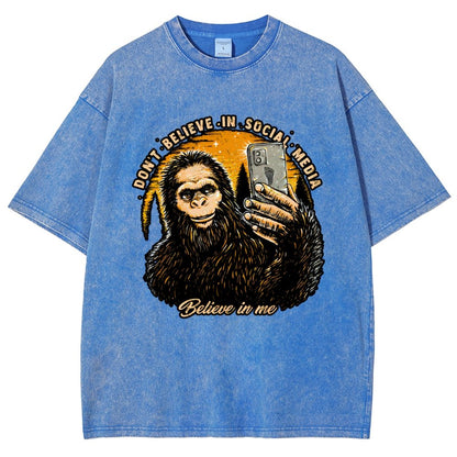 Don't Believe In Social Media Believe In Me Vintage Distressed T-shirt