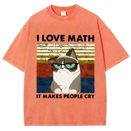 I Love Math It Makes People Cry Funny Cat Vintage Distressed T-shirt
