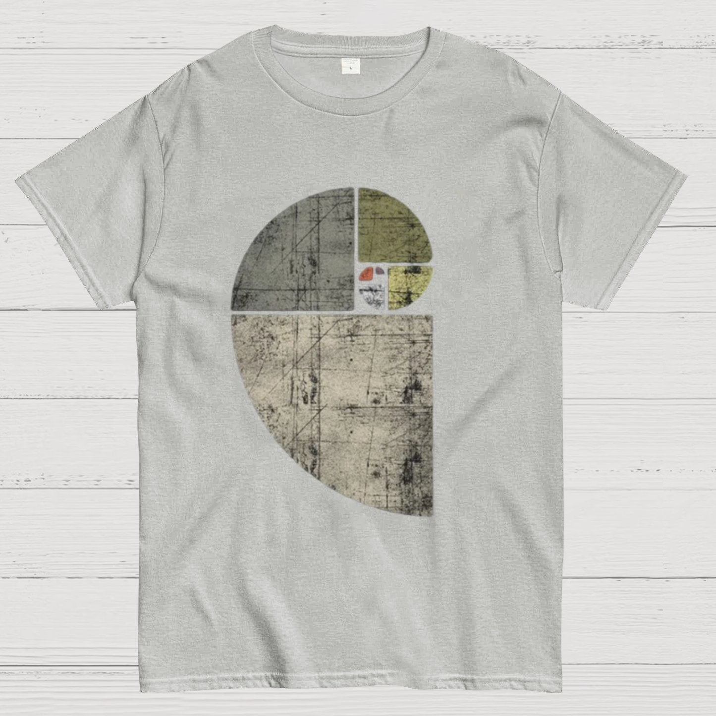 Distressed Fibonacci Spiral Geek Graphic T-Shirt