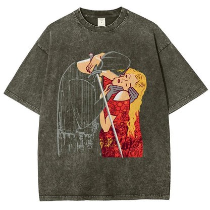 Valentine's Day.The Dread Pirate's Kiss Vintage Distressed T-shirt
