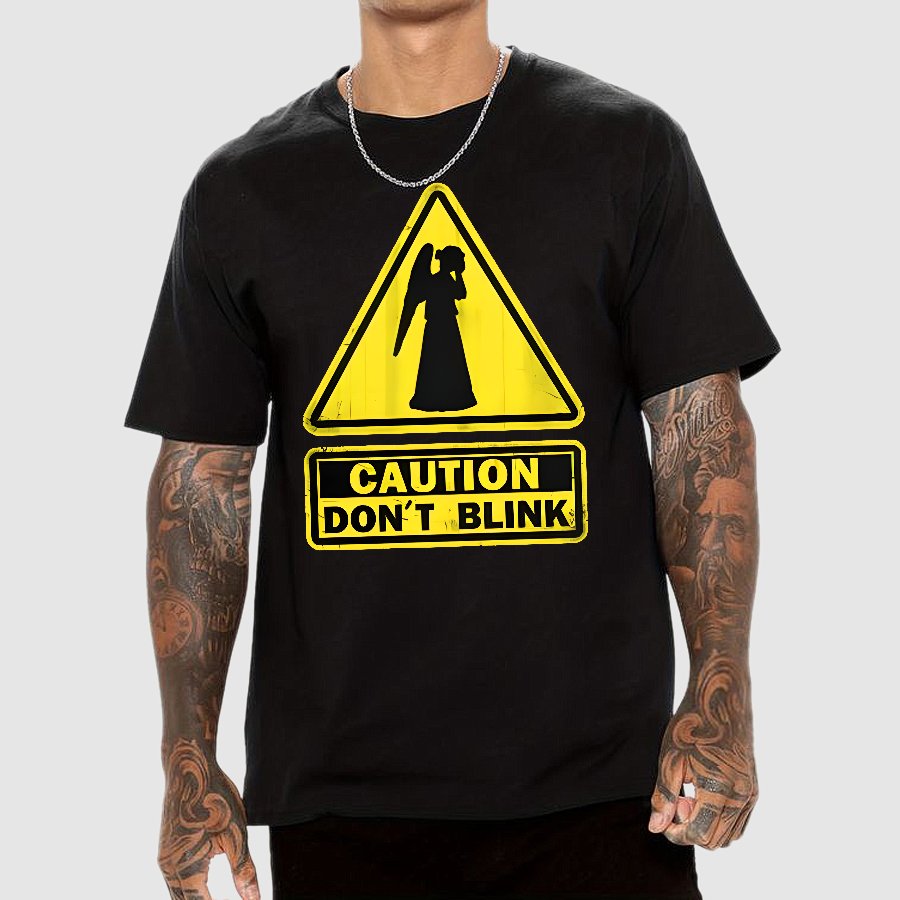 Warning Don’t Blink Geek T-Shirt