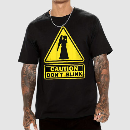 Warning Don’t Blink Geek T-Shirt