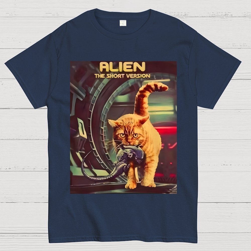 Mystery Cat Heavy Geek T-Shirt