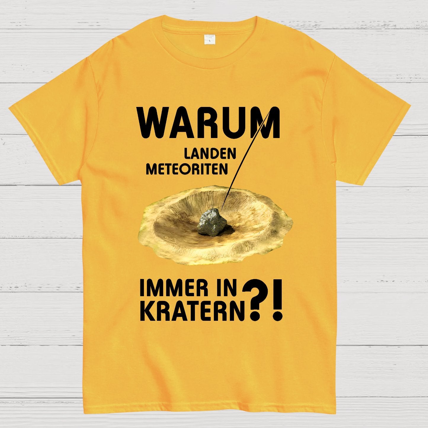 Meteoriten in Kratern Geek T-Shirt