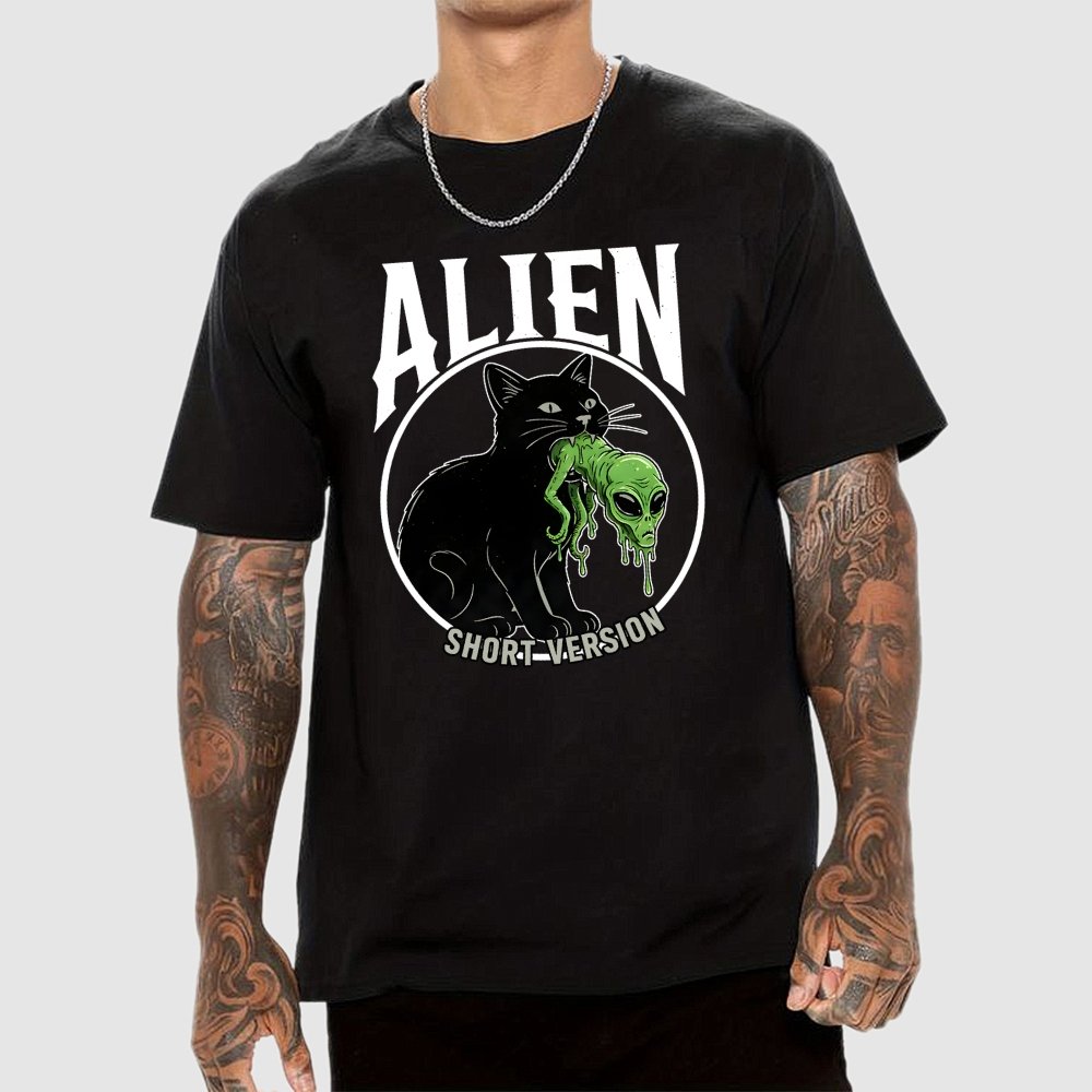 Black Cat Eating Alien Geek T-Shirt
