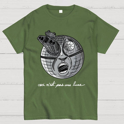 Ceci N’Est Pas Une Lune Geek T-Shirt