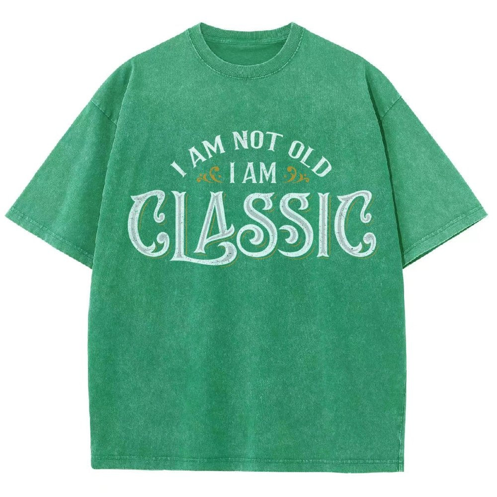 I Am Classic Vintage Distressed T-shirt