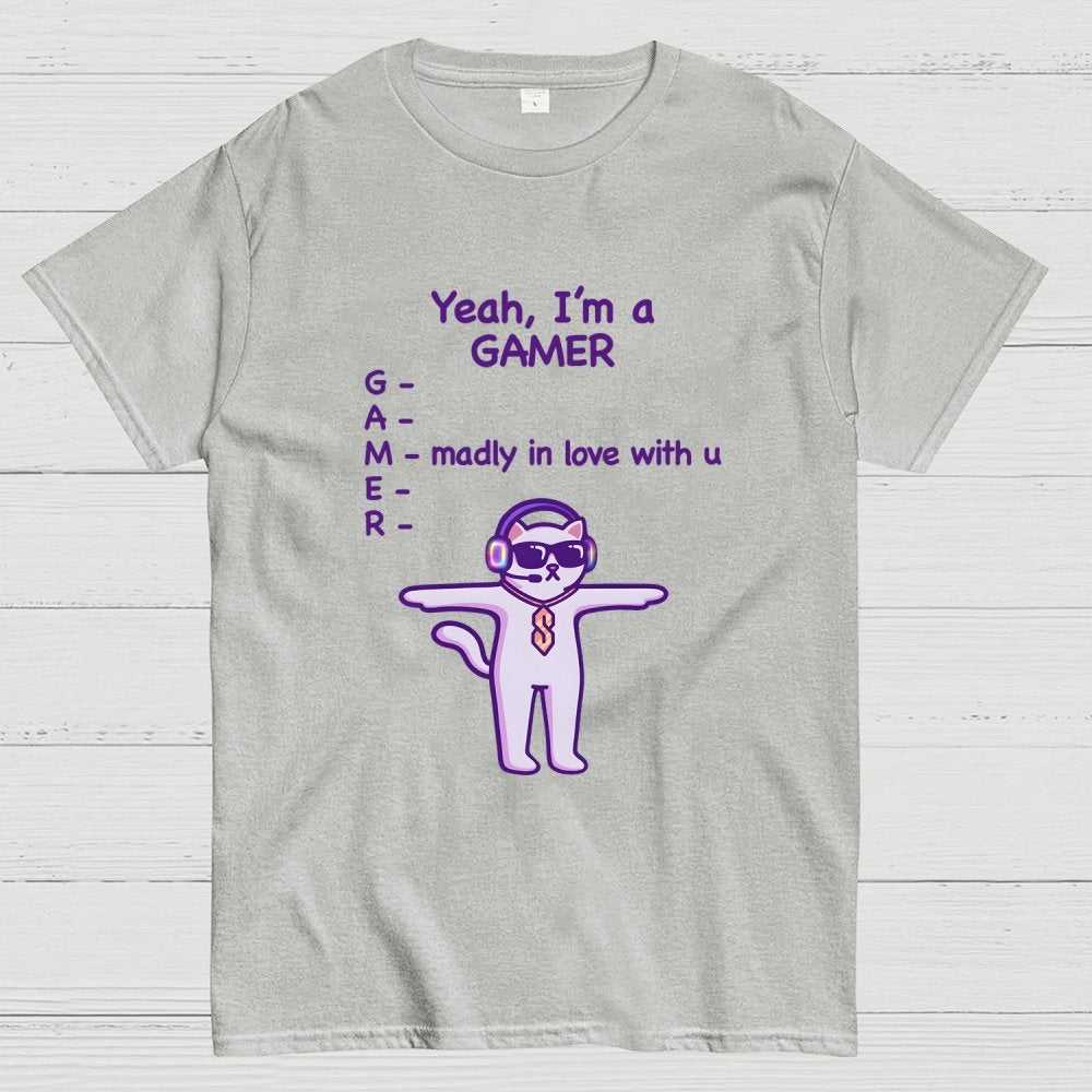 Madly In Love With You  Valentine's Day Geek T-Shirt