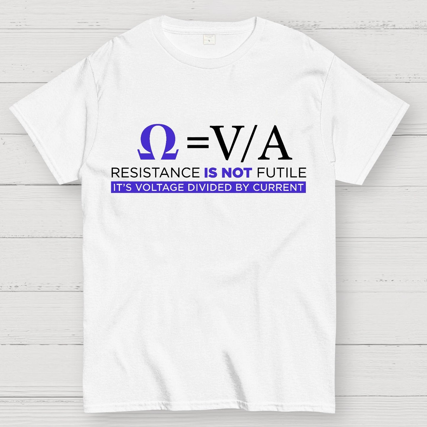 Resistance is NOT hopeless Geek T-Shirt
