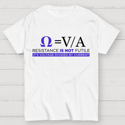 Resistance is NOT hopeless Geek T-Shirt