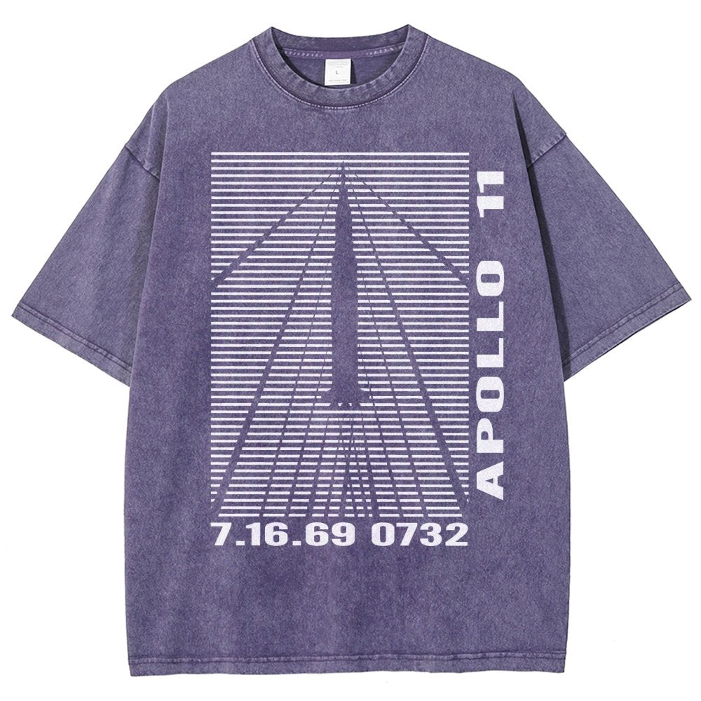 Shockwaves Apollo 11 Retro Space Design Vintage Distressed T-shirt