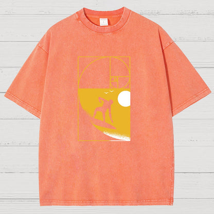 Golden Spiral Wave Geek Vintage Distressed T-shirt