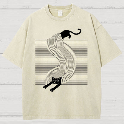 Cute Cat Vintage Distressed T-shirt