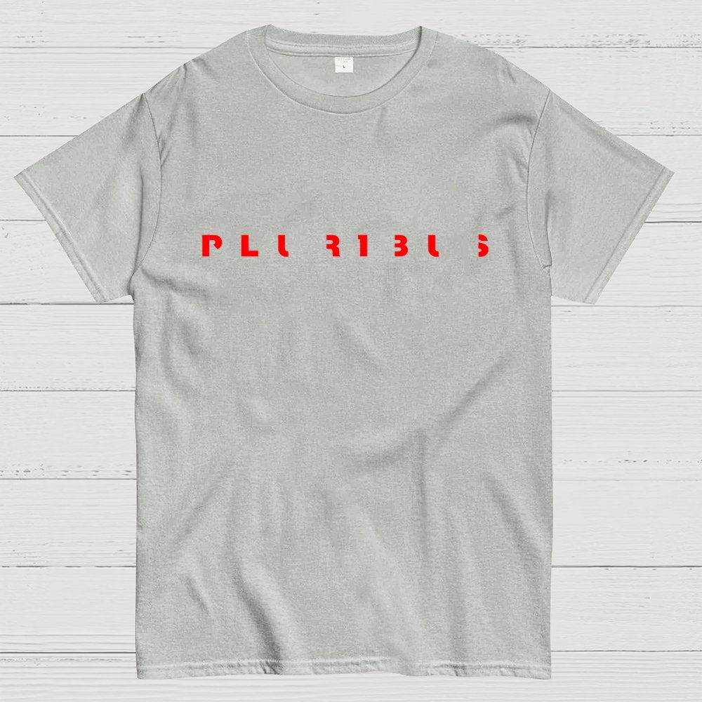 Pluribus Extraterrestrial Minimal Geek T-Shirt