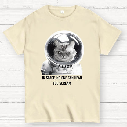 In Space No One Can Hear You Scream Geek T-Shirt
