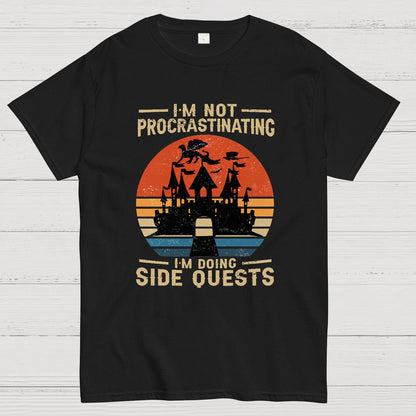 I'm Not Procrastinating I'm Doing Side Quests Geeky T-Shirt
