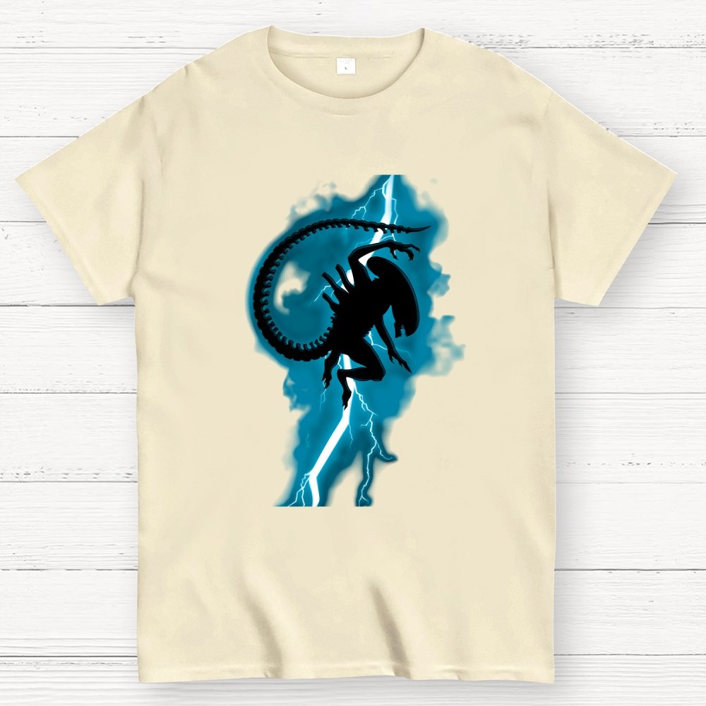 The Mysterious Creature Was Electrocuted. Geek T-Shirt