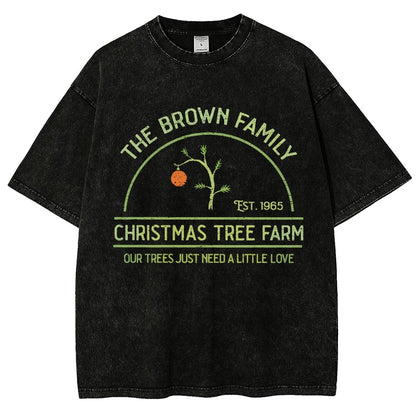 Vintage Christmas Tree Farm Vintage Distressed T-shirt