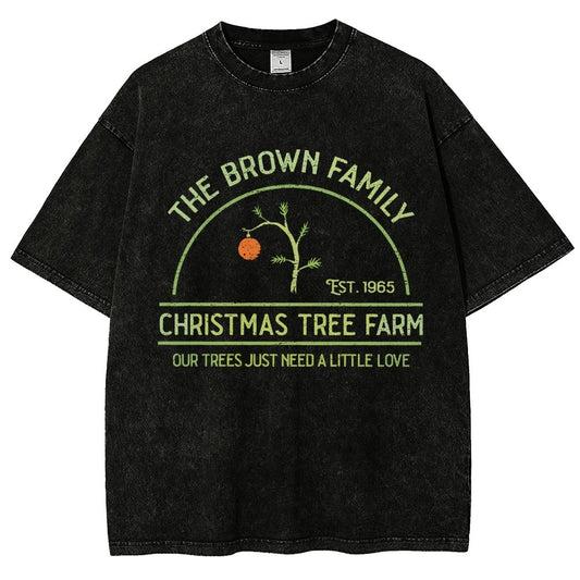 Vintage Christmas Tree Farm Vintage Distressed T-shirt