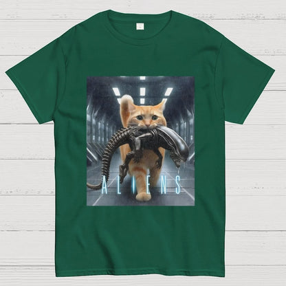 Cat Vs Mysterious Creatures Geek T-Shirt
