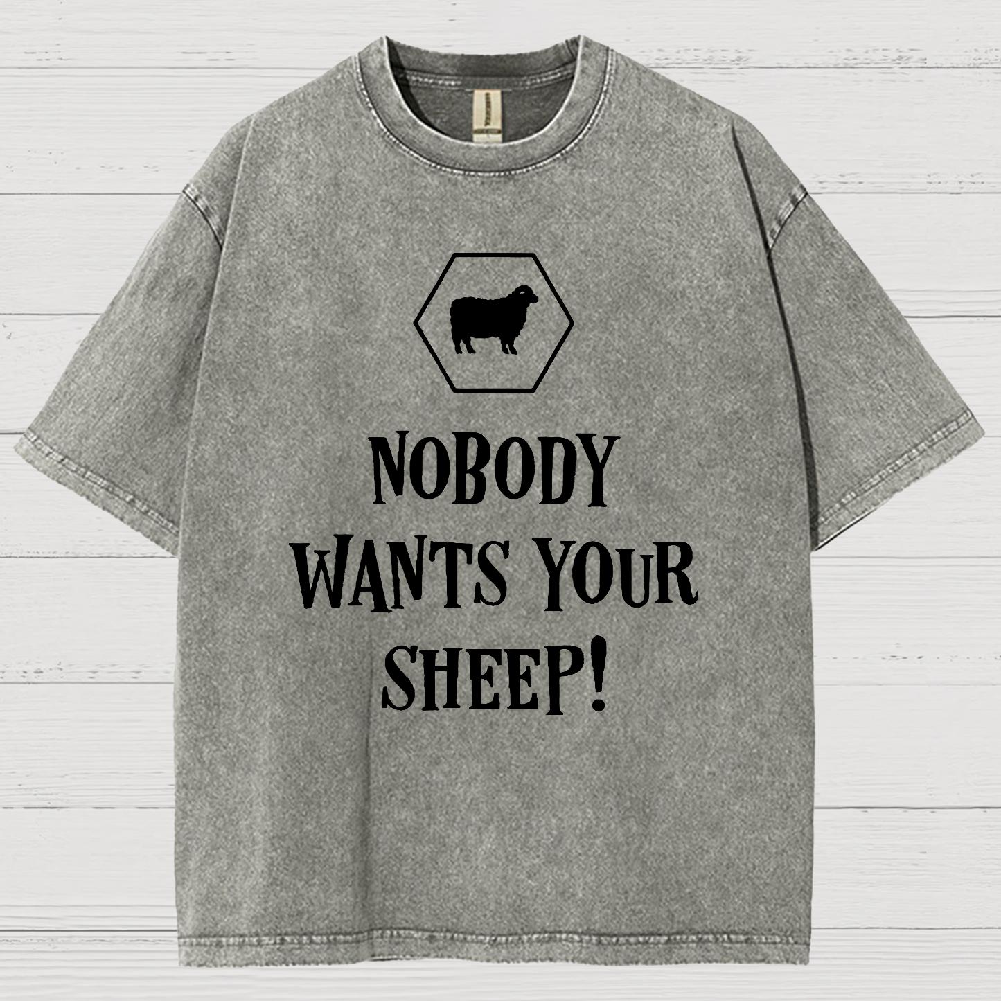 Nobody Wants Your Sheep Funny Boardgames Geek Vintage Distressed T-shirt