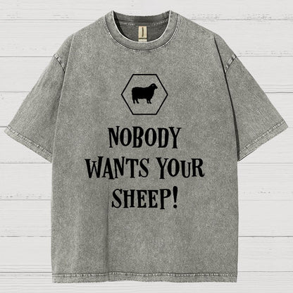 Nobody Wants Your Sheep Funny Boardgames Geek Vintage Distressed T-shirt