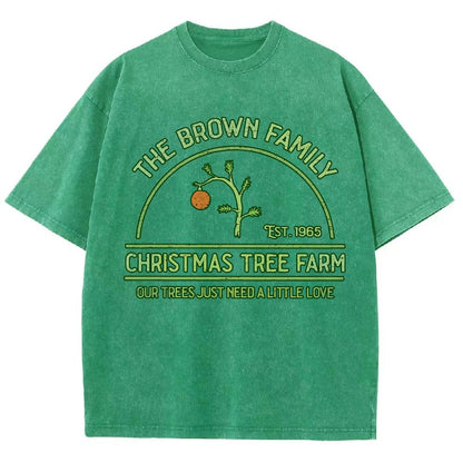 Vintage Christmas Tree Farm Vintage Distressed T-shirt