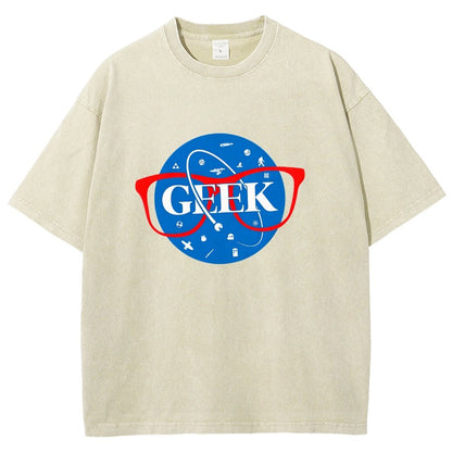 GEEK Space Patch Vintage Distressed T-shirt