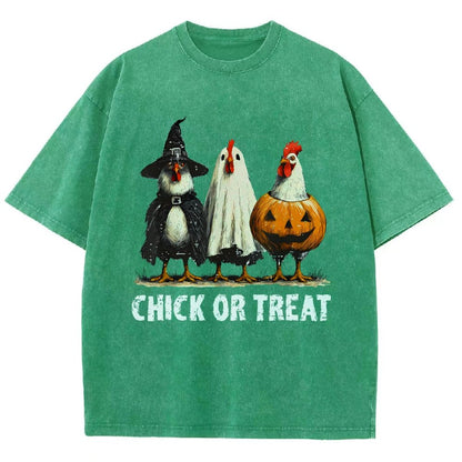 Halloween Chick or Treat Vintage Distressed T-shirt