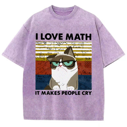 I Love Math It Makes People Cry Funny Cat Vintage Distressed T-shirt