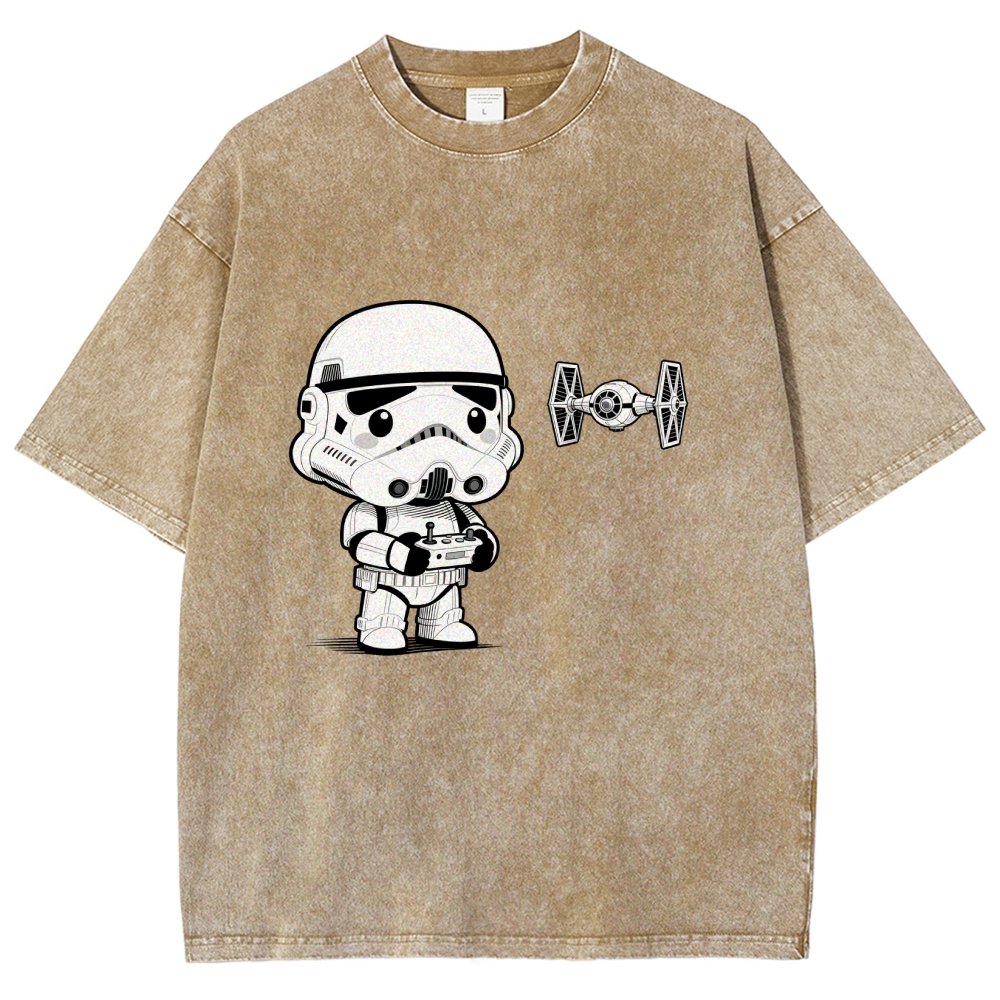 Soldiers learn about drones Vintage Distressed T-shirt