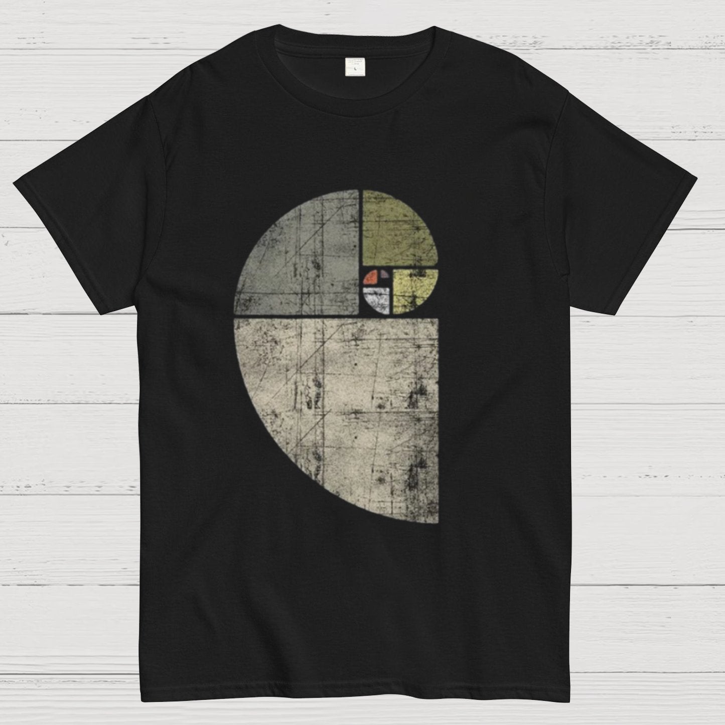 Distressed Fibonacci Spiral Geek Graphic T-Shirt