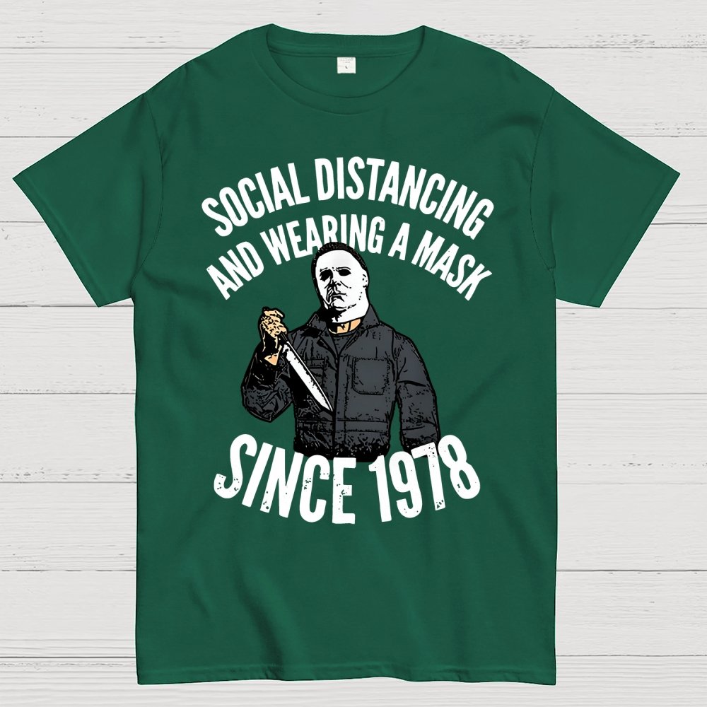 Maintain Social Distance Geek T-Shirt