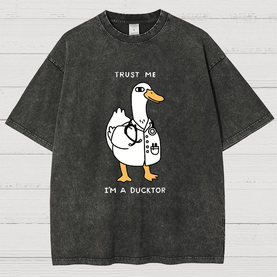 Trust Me I'm a Ducktor Vintage Distressed T-shirt