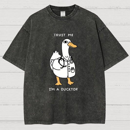 Trust Me I'm a Ducktor Vintage Distressed T-shirt