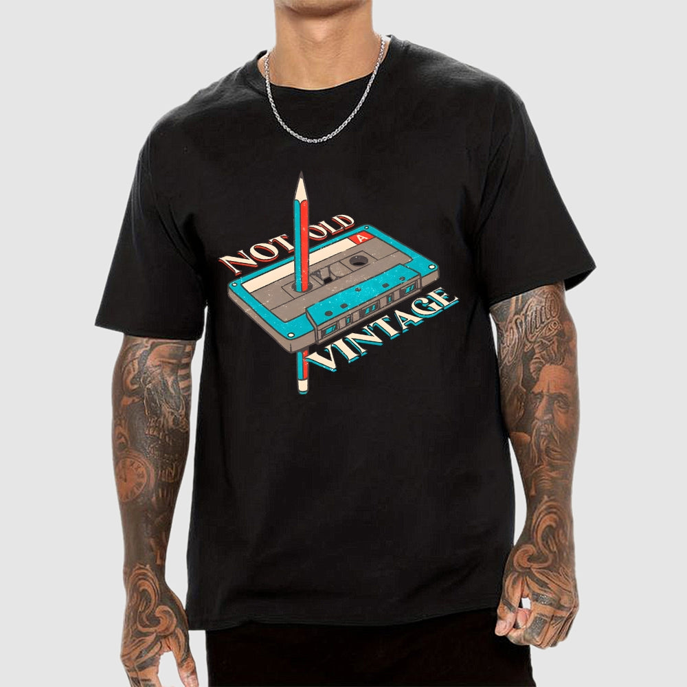 I'm Not Old I'm Classic Cassete Geek T-Shirt