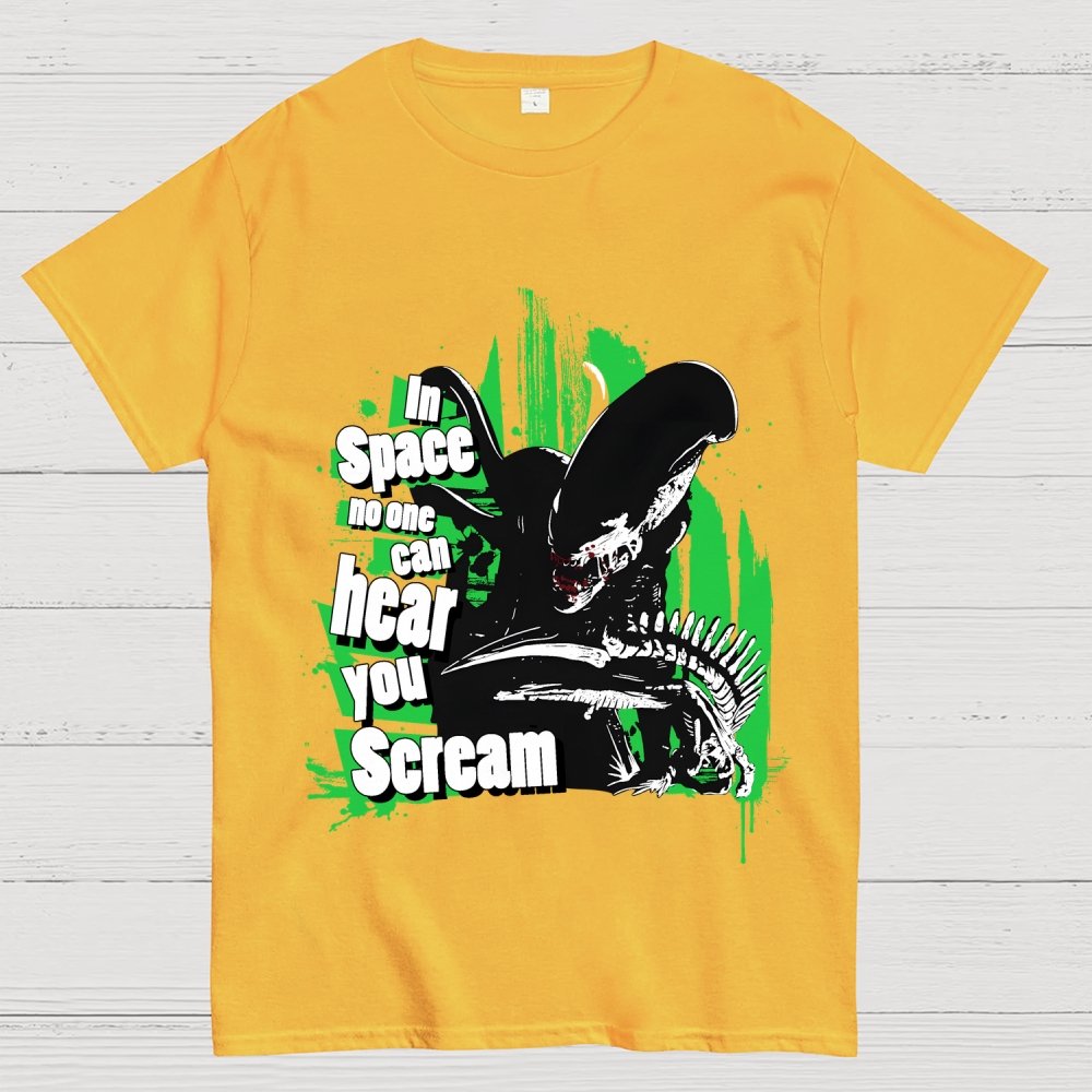 In Space No One Can Hear You Scream Geek T-Shirt