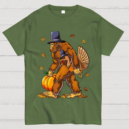 Bigfoot Turkey Pumpkin Thanksgiving Sasquatch Geek T-Shirt