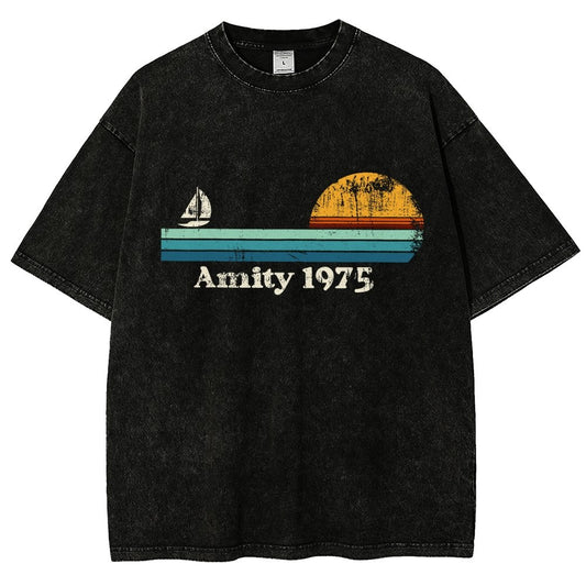 Amity 1975 Sunset Retro Sailboat Sunrise Summer Vintage Distressed T-shirt
