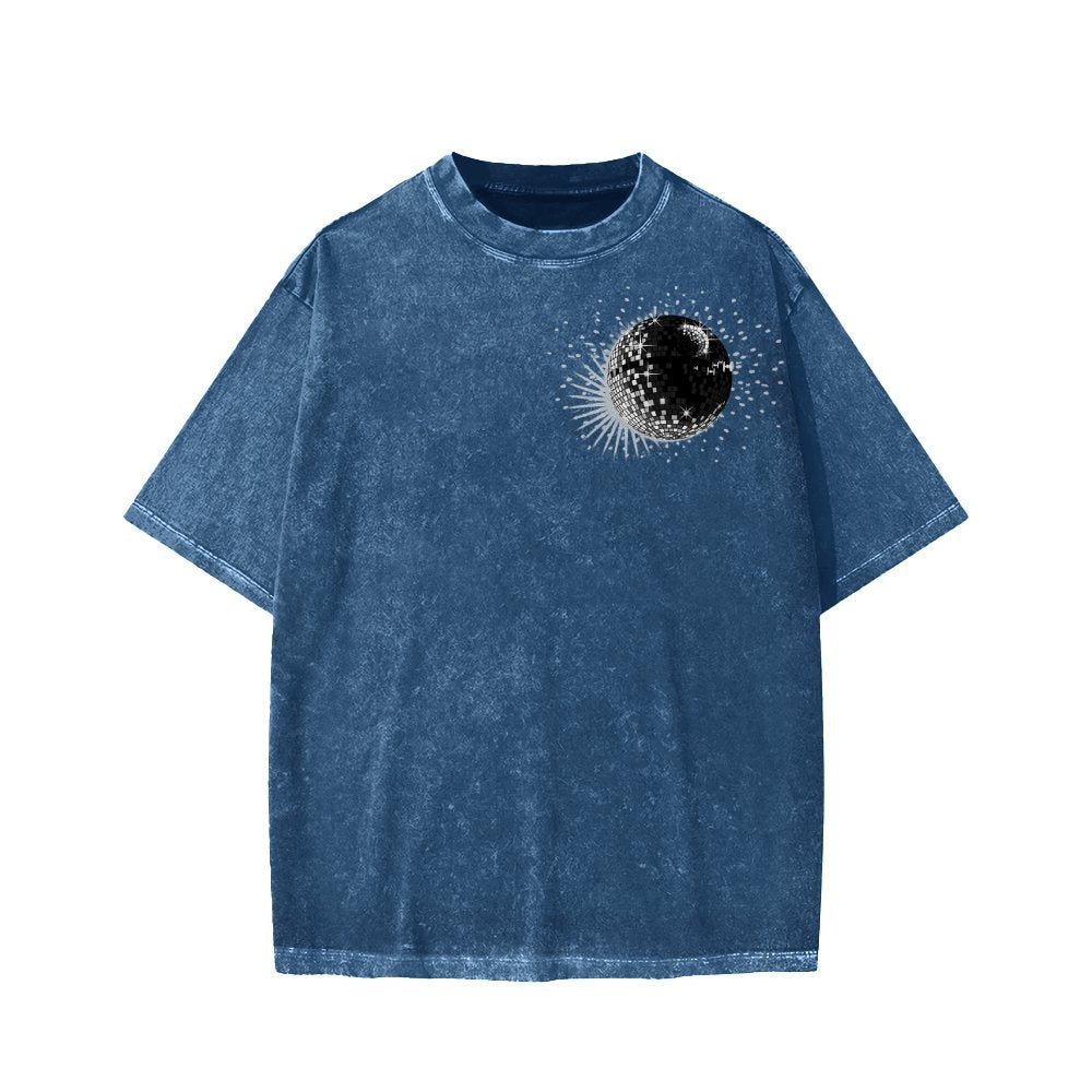 Sasquatch & Alien: Best Photobomb Ever! Washed T-shirt
