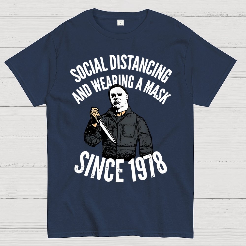 Maintain Social Distance Geek T-Shirt