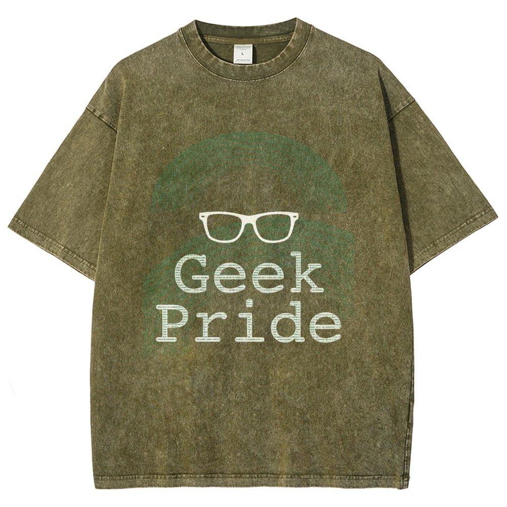 Geek Pried Vintage Distressed T-shirt