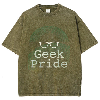 Geek Pried Vintage Distressed T-shirt