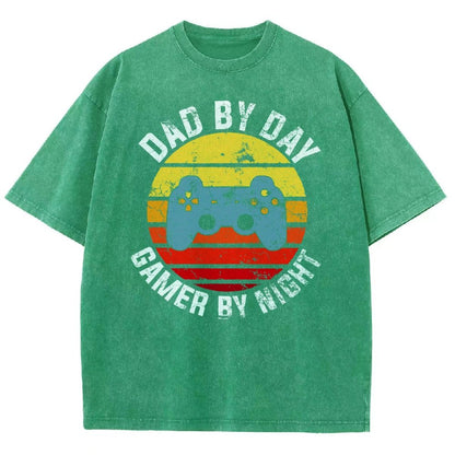 Dad By Day Gamer By Night Vintage Retro Vintage Distressed T-shirt