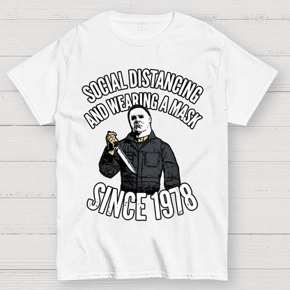 Maintain Social Distance Geek T-Shirt